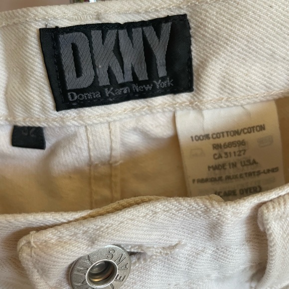 DKNY Men’s Off White Straight Legs Jeans 32 Mint - Picture 5 of 7